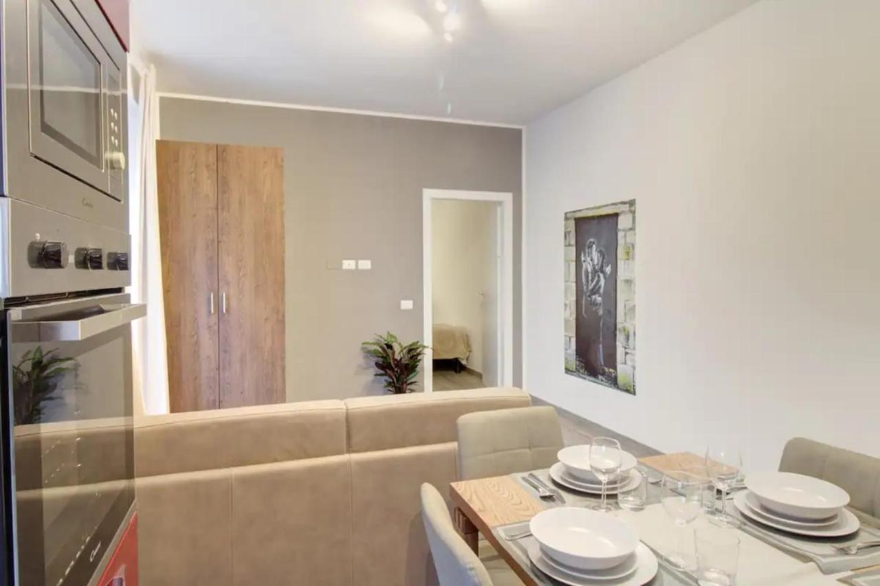 Milanrentals - Dalia Apartment Milão Exterior foto